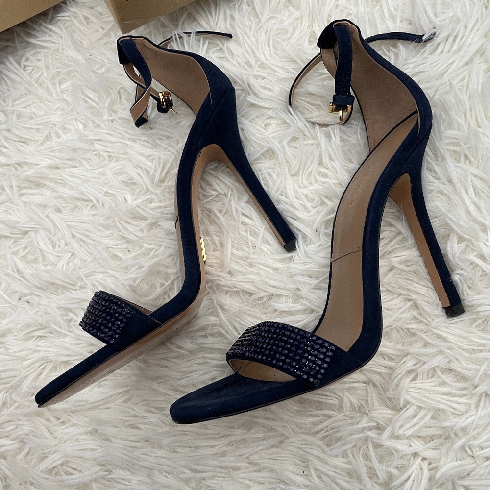 MK Collection Navy Blue Pumps